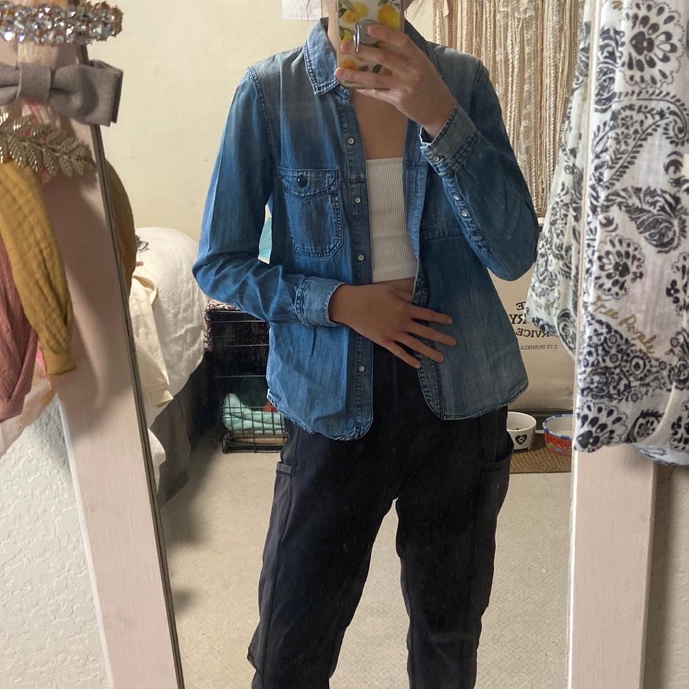 Madewell denim button up shirt XS